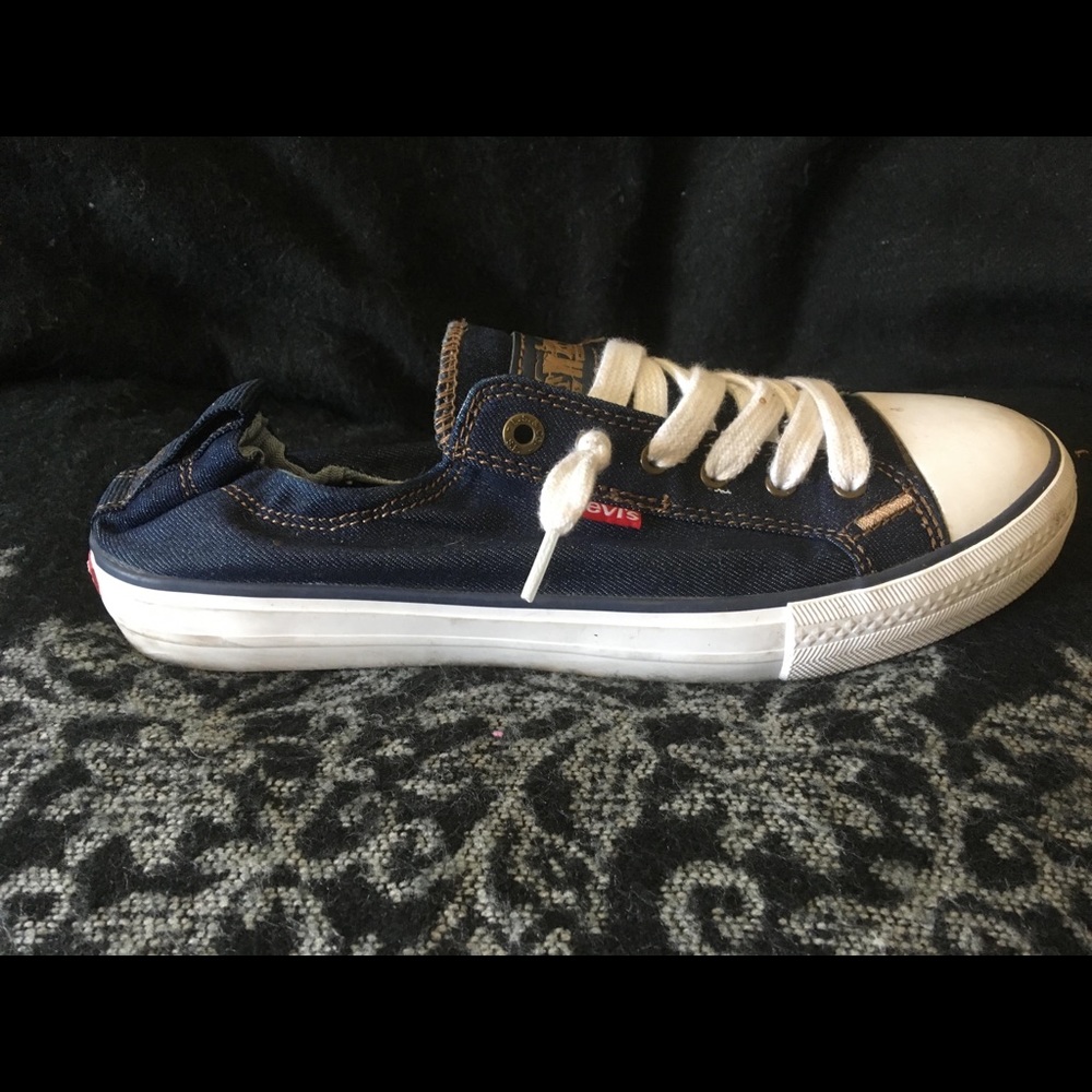 Levi’s Slipon Sneakers